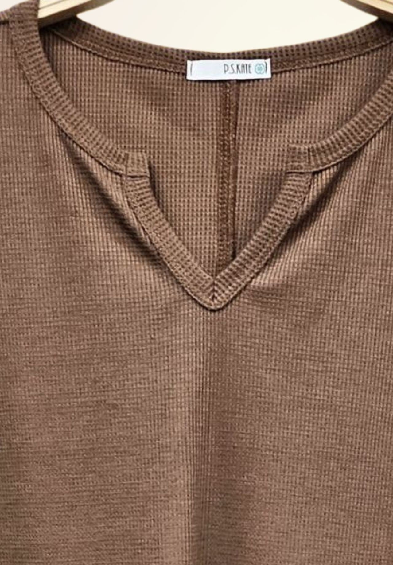 Mocha Thermal V-neck Short Sleeved Top Women's