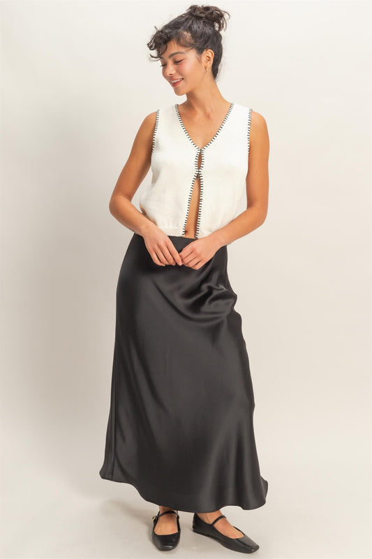 V-neck Knit Vest with Blanket Stitch