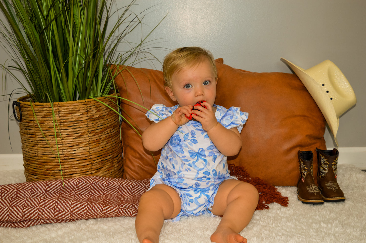 Little girl Ruffle Jumper