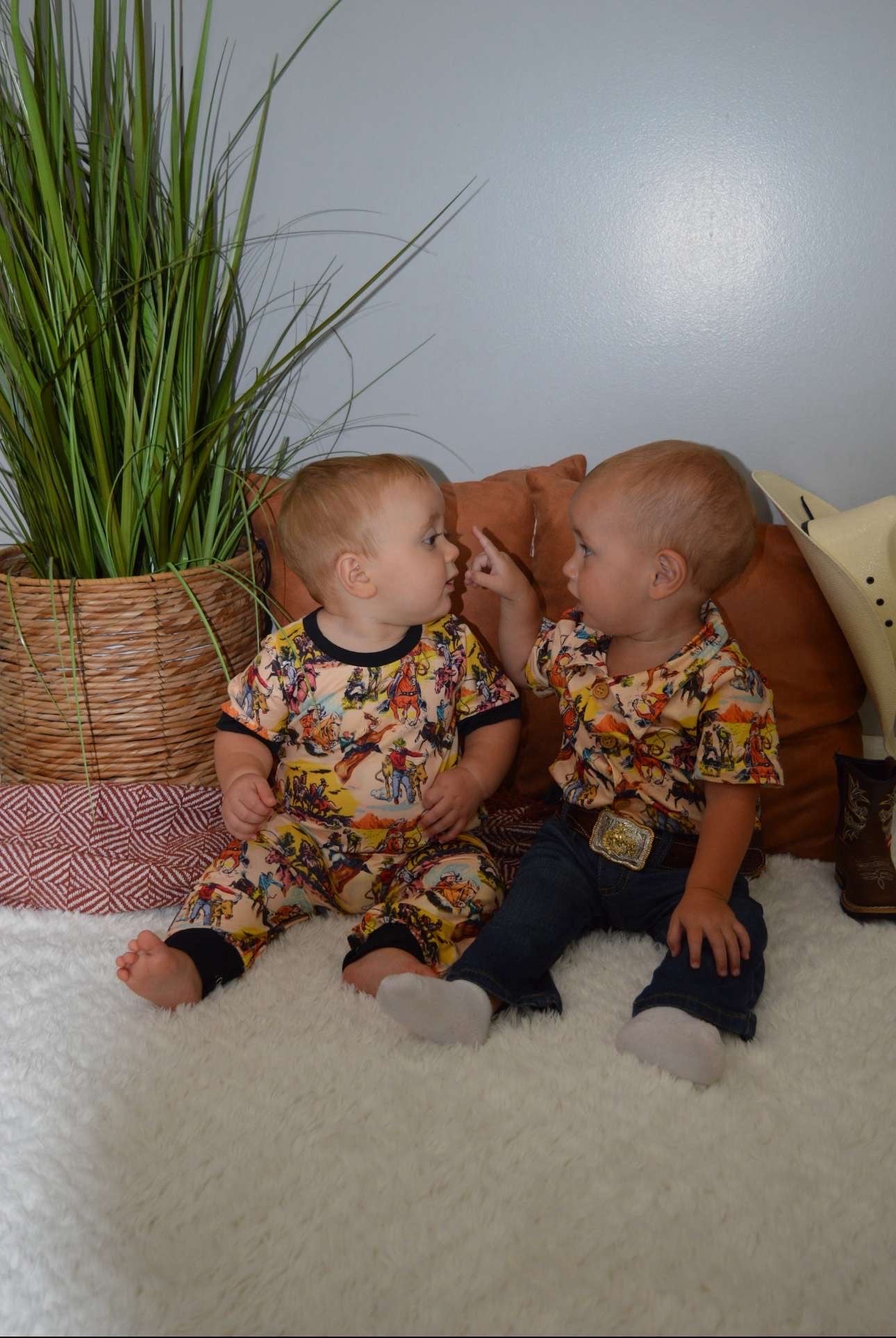 Little girl Ruffle Jumper