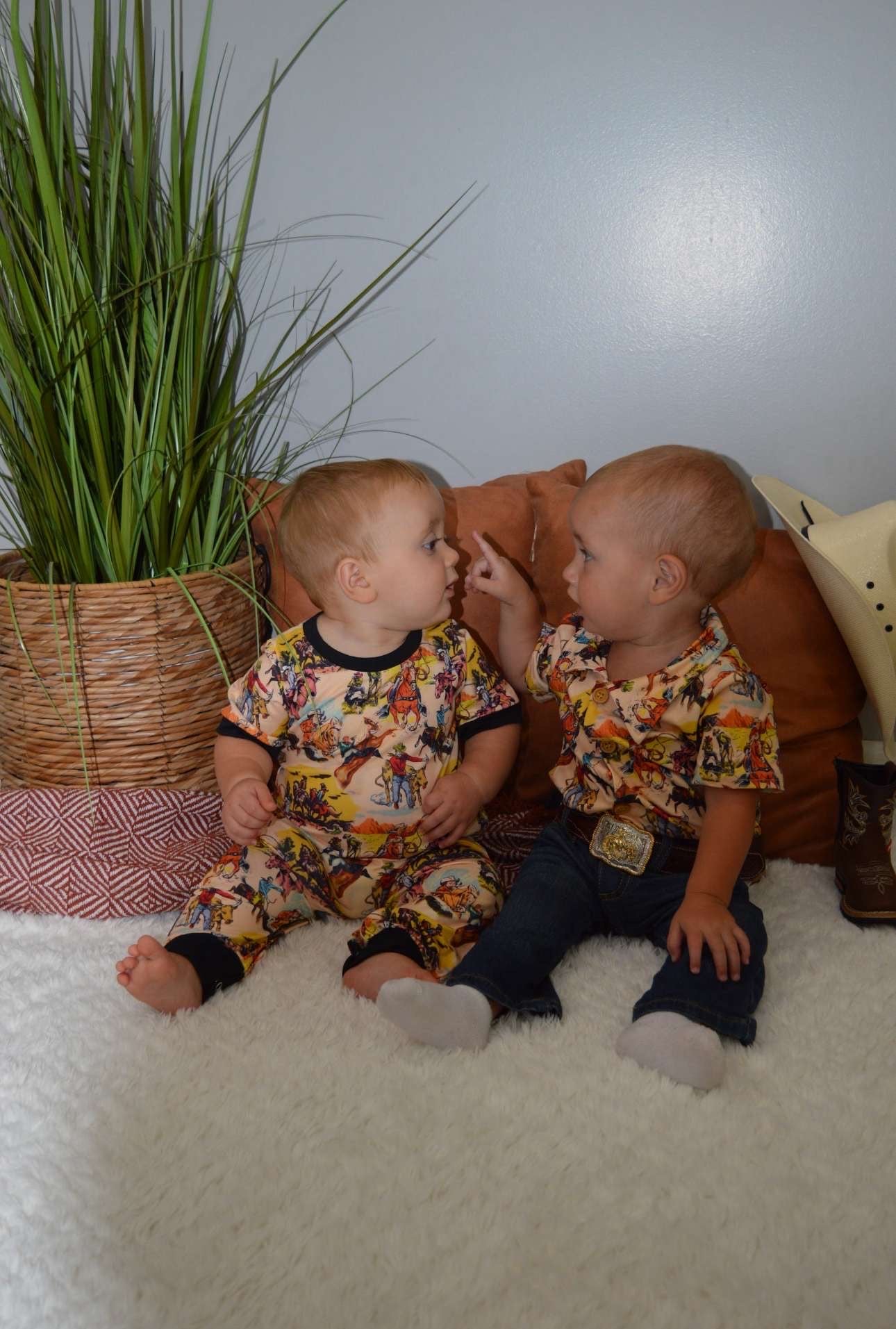 Little girl Ruffle Jumper