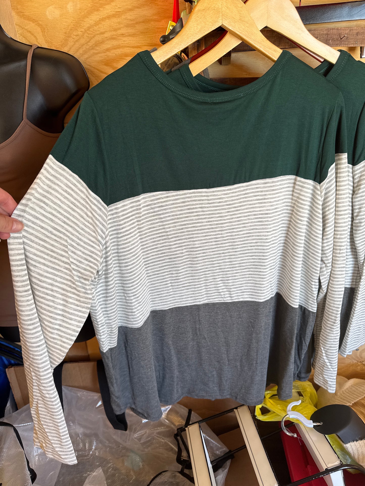 Adrian Top A1015