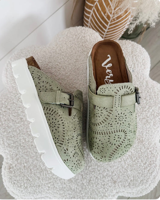 Lulu Sage Very G Shoes